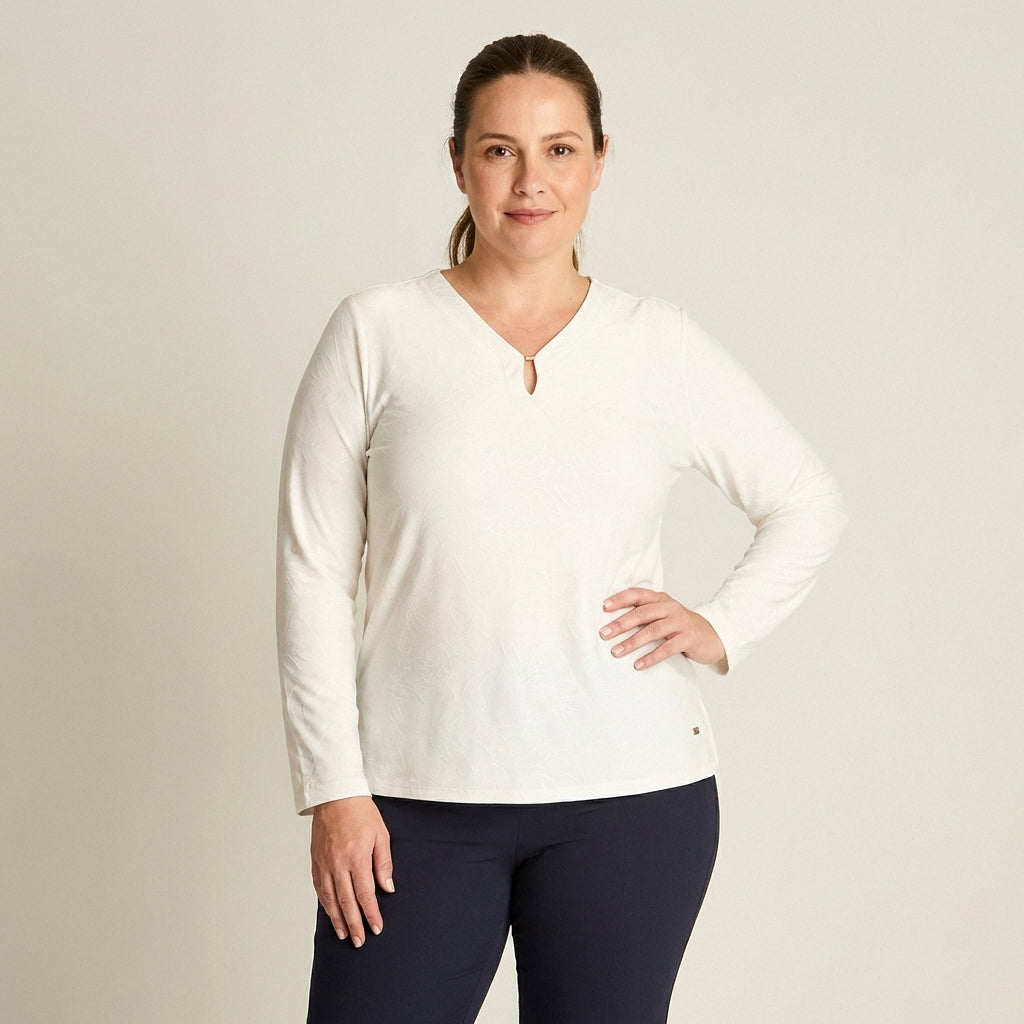 Polera Crudo Manga Larga con Detalle en el Escote